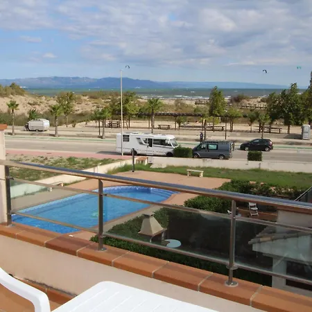 Casa Cerca Del Mar Con Piscina, A/c Opcional, Admite Mascotas, Playa Perros, Deltebre - Es-184-17 Riumar