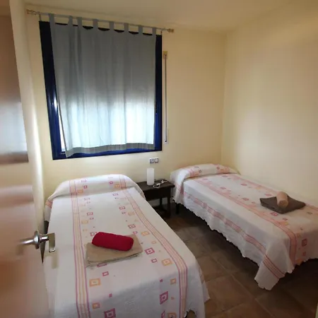 Casa Cerca Del Mar Con Piscina, A/c Opcional, Admite Mascotas, Playa Perros, Deltebre - Es-184-17